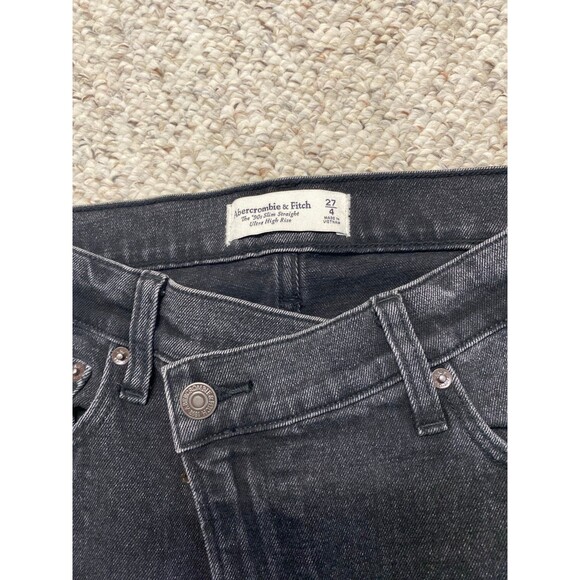 Abercrombie & Fitch The 90s Slim Straight Ultra High-Rise Crossover Waist Black - Picture 10 of 11